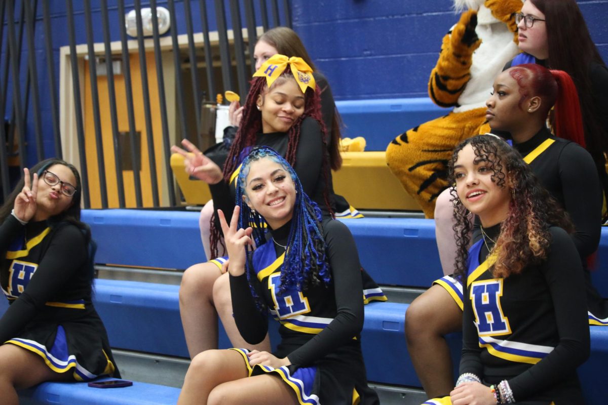 Leighanne Kenney, Alisa Gibbs, Kennedie Miller, Leah Kelly, Terahgi Stewart.